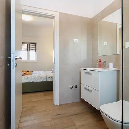 Casa vacanze Lovor 2351 *